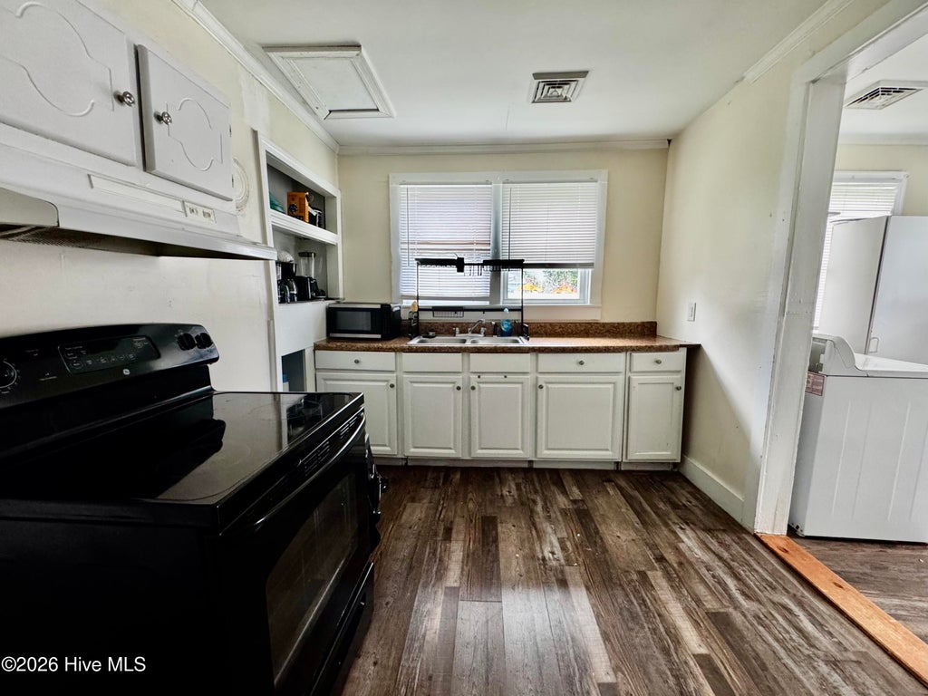 Photo of 616 Cardwell Street, Elizabeth City, NC 27909 (MLS # 100601862)