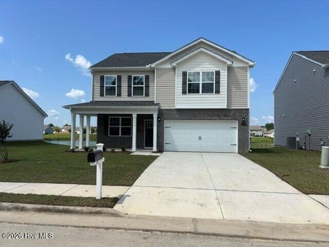 Homes For Sale - 255 Lake Tyler Drive<br/> Craven County, New Bern, NC 28560