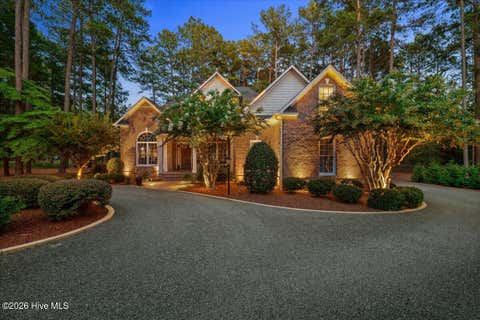 Homes For Sale - 14 Rathlin Court<br/> Pinehurst, NC 28374