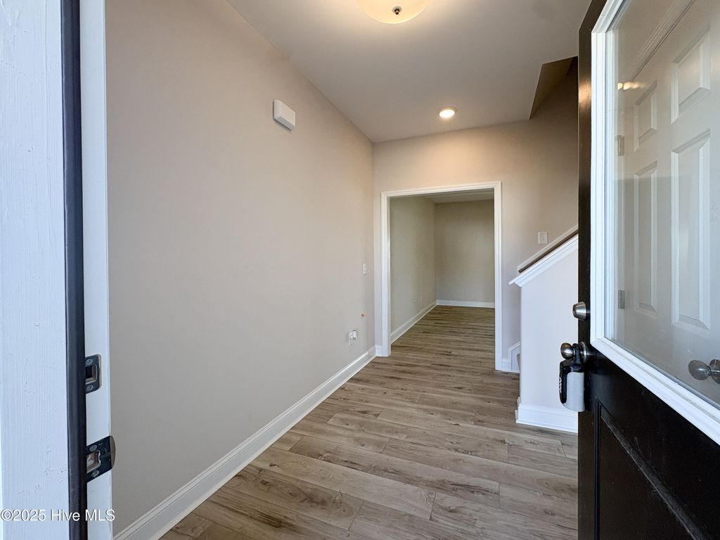 Photo of 909 Wild Azalea Way, Hubert, NC 28539 (MLS # 100519461)