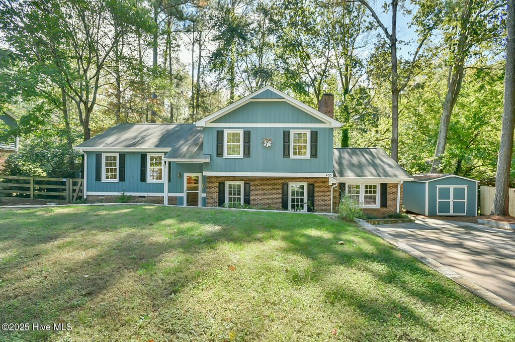 Photo of 403 Brandywine Road, Chapel Hill, NC 27516 (MLS # 100547111)
