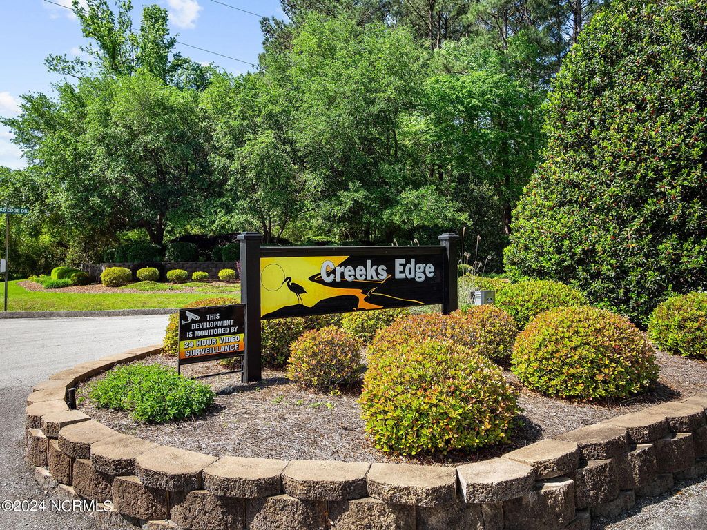 Photo of 103 Blue Heron Circle, Sneads Ferry, NC 28460 (MLS # 100576874)