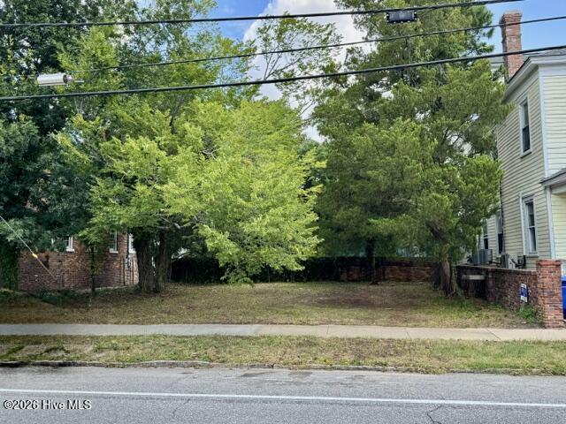 715 5 BLK 184 Princess Street