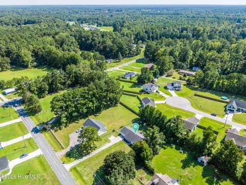 Tiny photo for 117 Scott Jenkins Road, Jacksonville, NC 28540 (MLS # 100597718)
