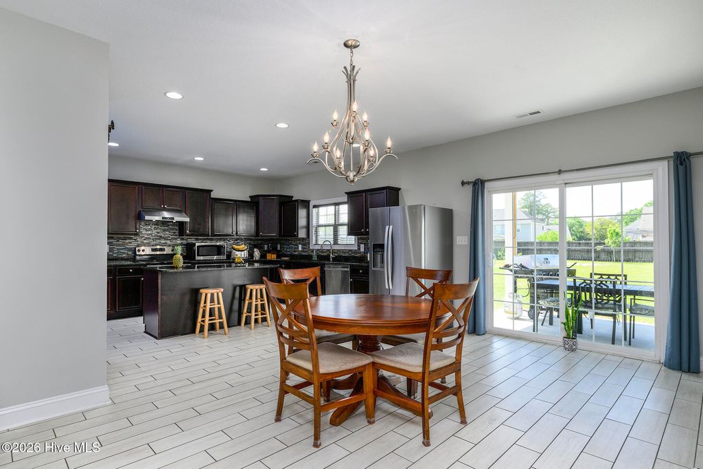 Photo of 113 Sidler Street, New Bern, NC 28562 (MLS # 100569011)