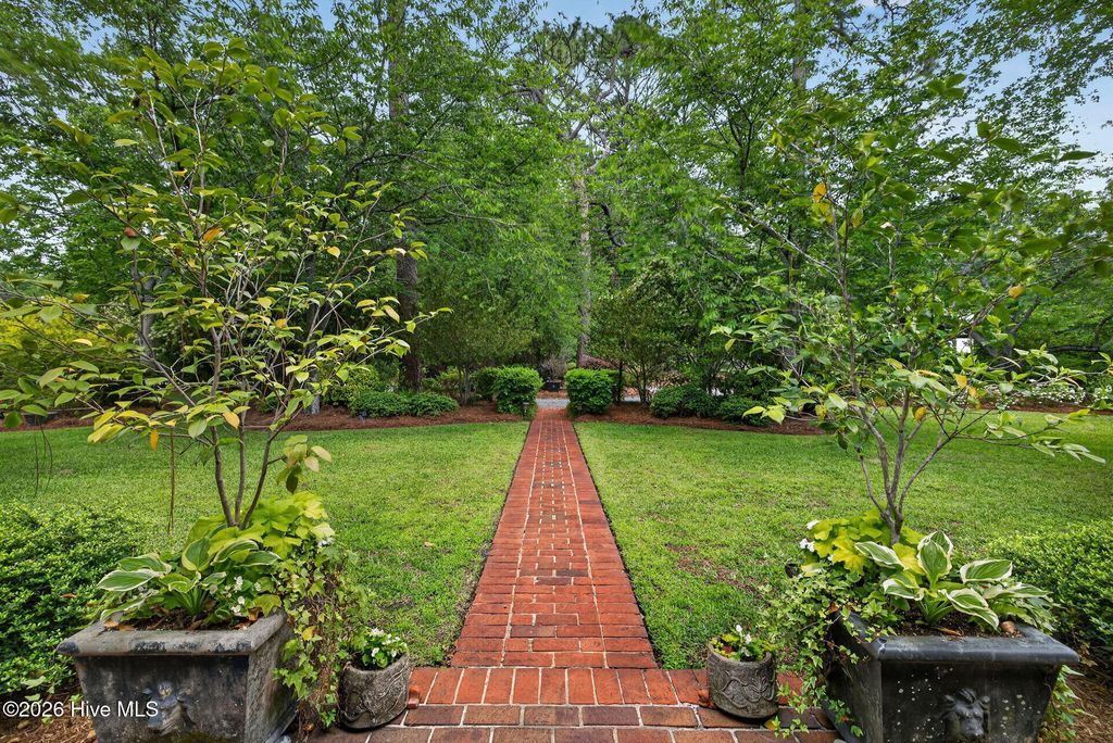Photo of 2412 Gillette Drive, Wilmington, NC 28403 (MLS # 100570769)
