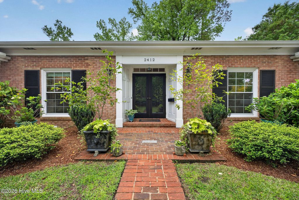 Photo of 2412 Gillette Drive, Wilmington, NC 28403 (MLS # 100570769)
