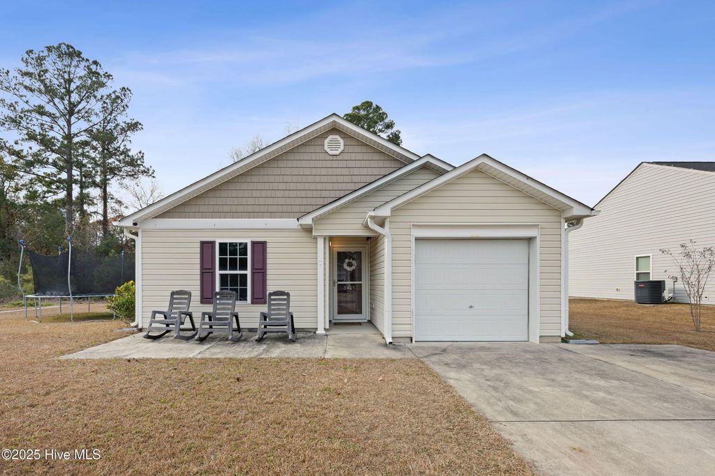 Photo of 5425 Sessoms Way, Leland, NC 28451 (MLS # 100546201)