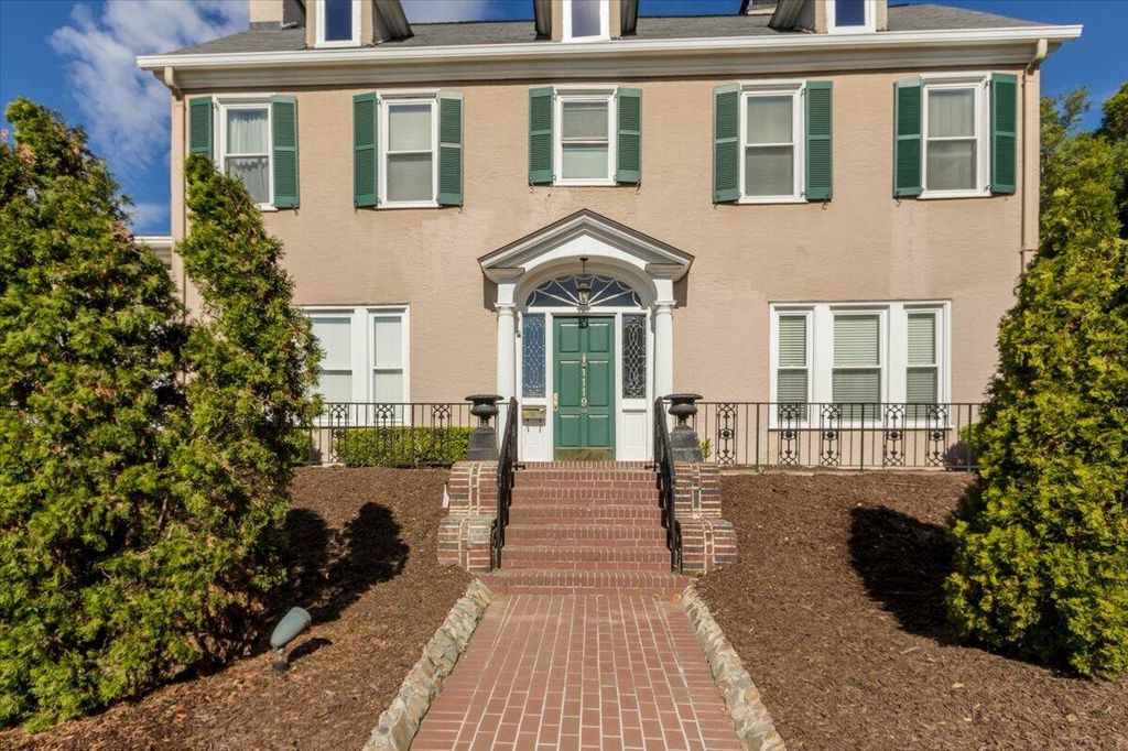 Photo of 1119 Milledge Road, Augusta, GA 30904 (MLS # 554071)