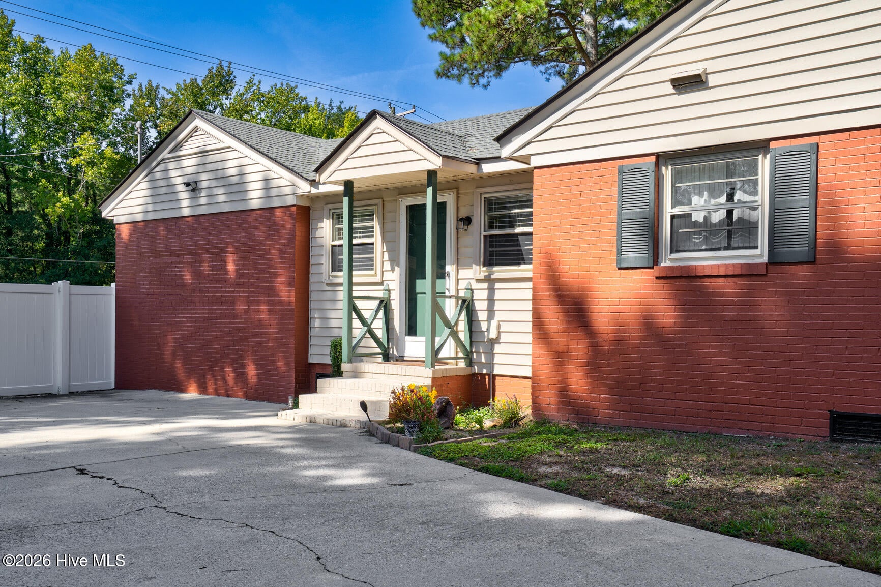 3313 Amherst Road