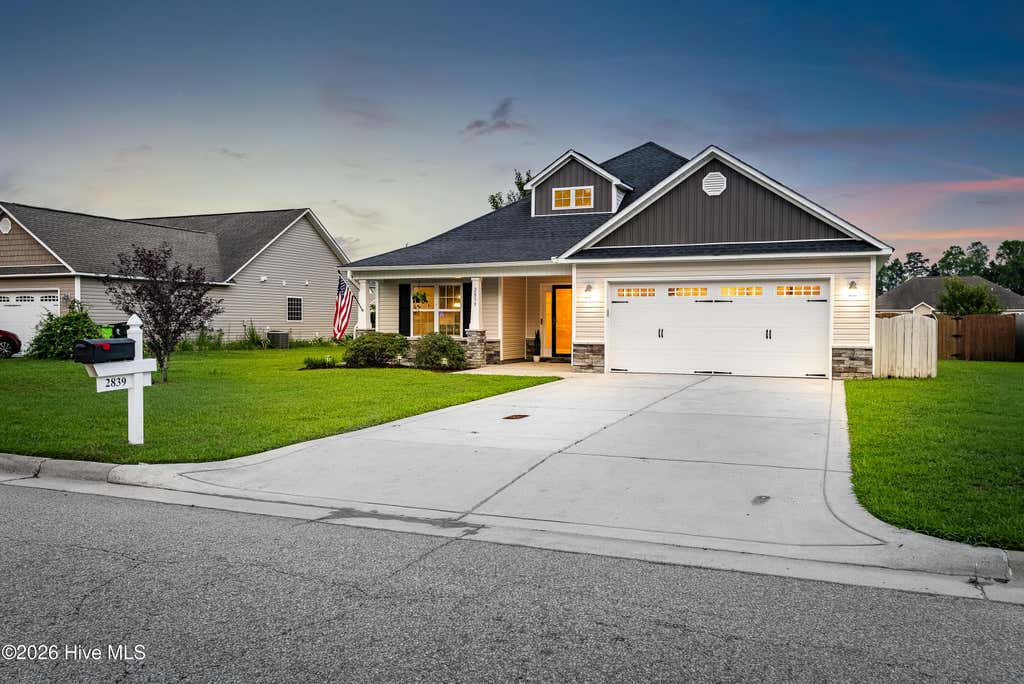 Photo of 2839 Mockingbird Lane, Winterville, NC 28590 (MLS # 100597626)