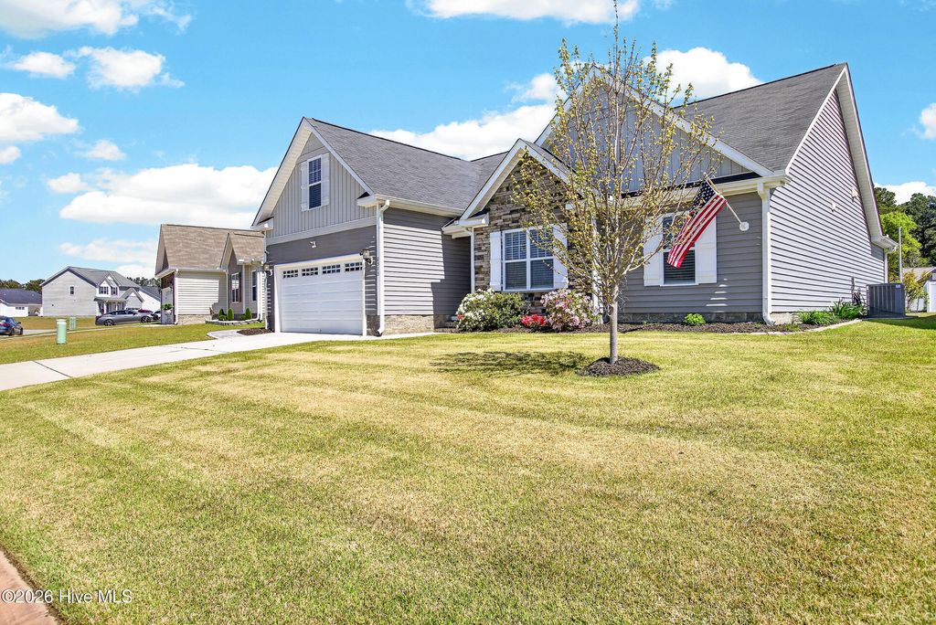 Photo of 2313 Zircon Drive, Winterville, NC 28590 (MLS # 100567435)