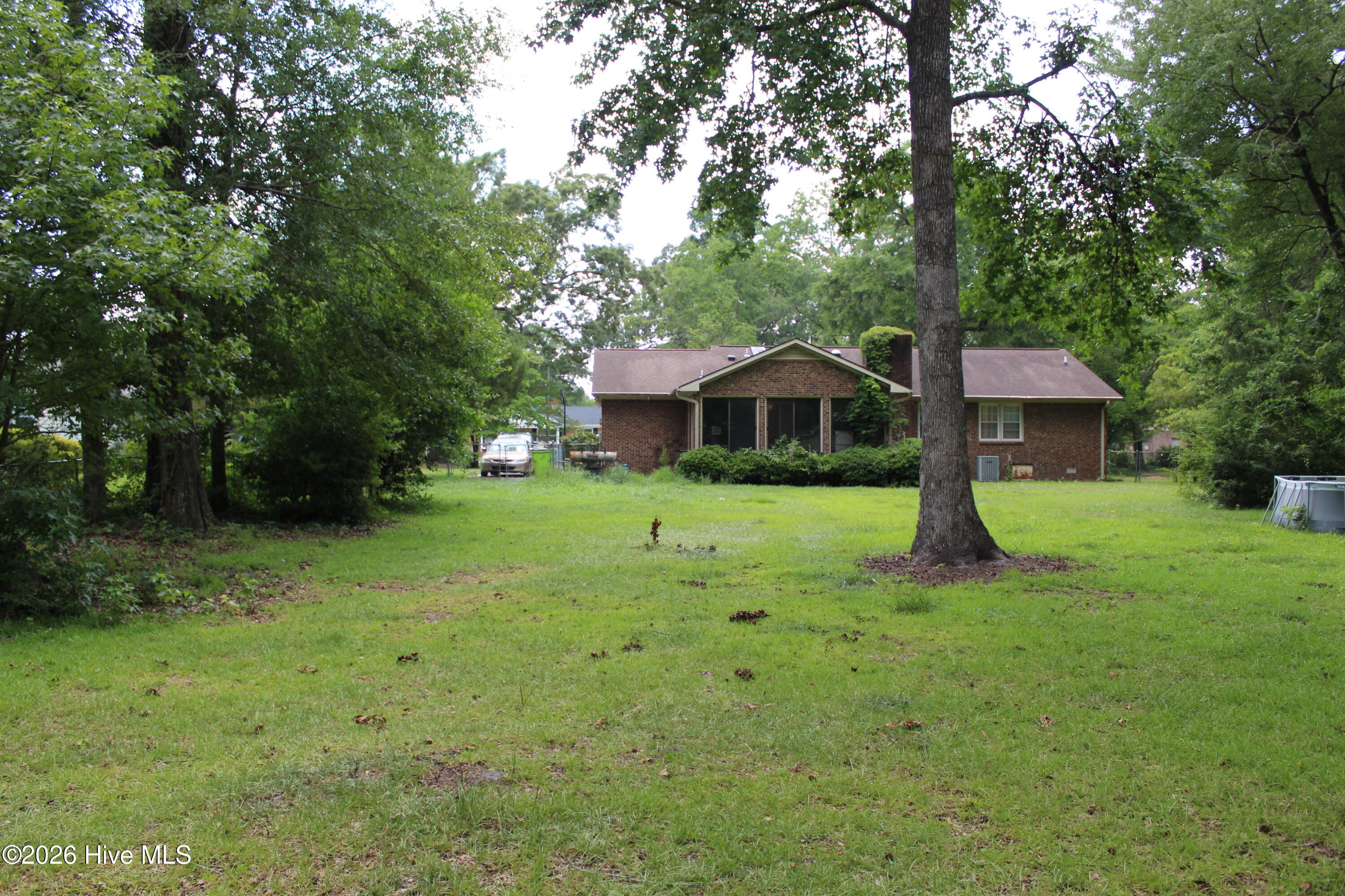 1412 Oxford Lane