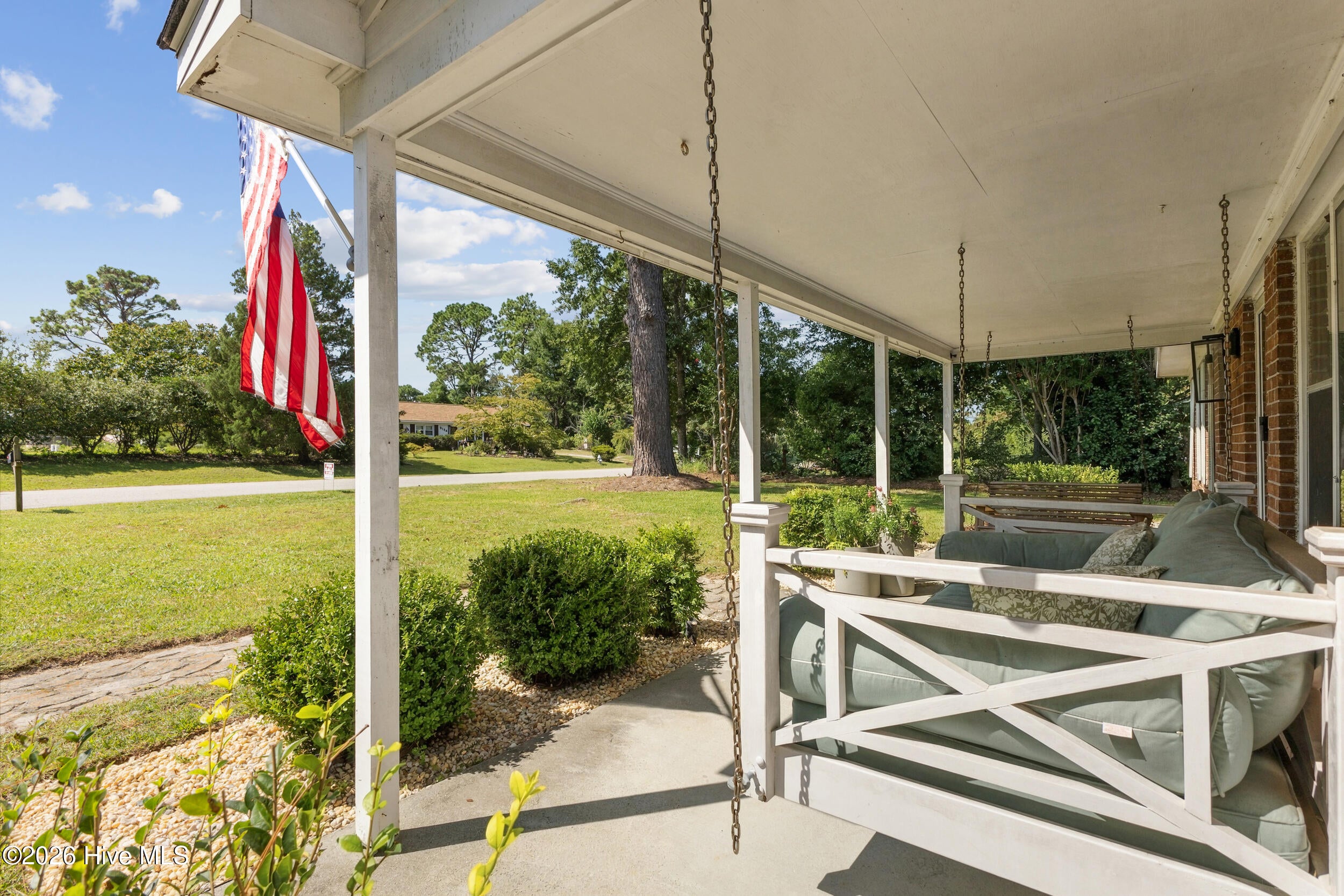5137 Lord Byron Road