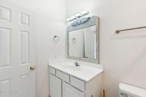 Tiny photo for 1009 Avenshire Circle, Wilmington, NC 28412 (MLS # 100589237)