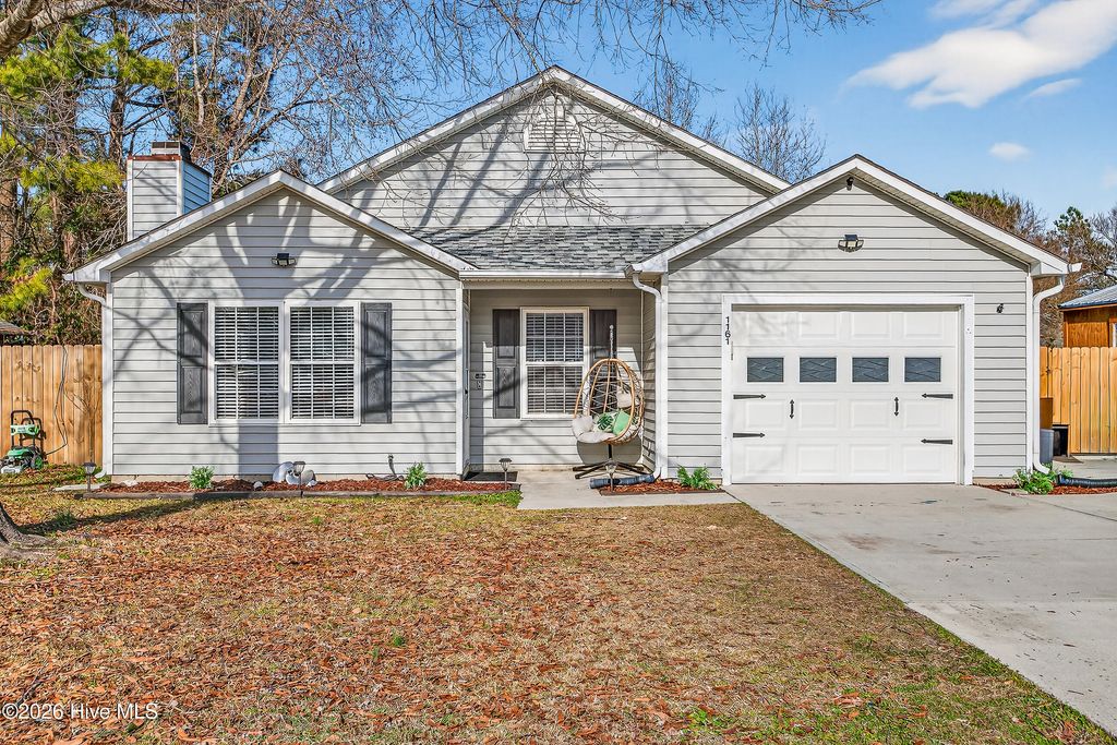 Photo of 1161 Pearl Court, Jacksonville, NC 28540 (MLS # 100557845)