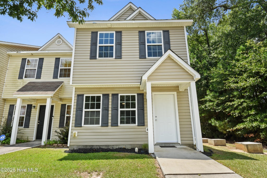 Photo of 302 Burley Drive #7, Hubert, NC 28539 (MLS # 100588645)