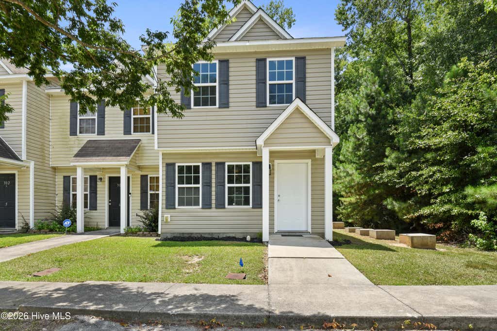 Photo of 302 Burley Drive #7, Hubert, NC 28539 (MLS # 100588645)