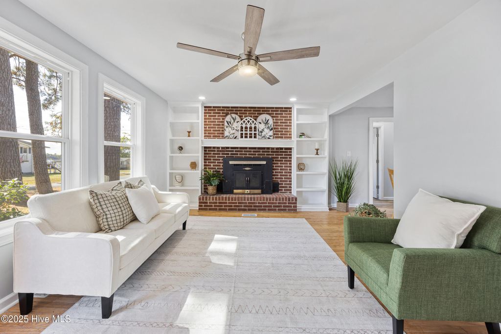 Photo of 115 Pine Street, Hertford, NC 27944 (MLS # 100536155)