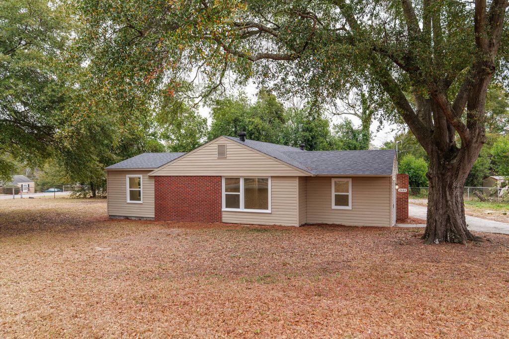 Photo of 2444 Ridge Road, Augusta, GA 30906 (MLS # 550387)