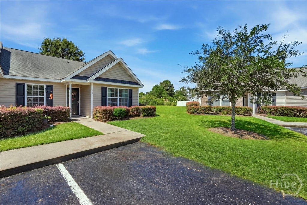 Photo of 24 Rivermoor Court, Savannah, GA 31407 (MLS # SA364336)