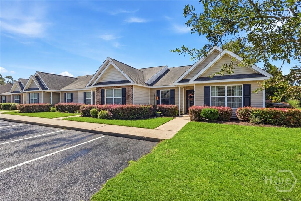 Photo of 24 Rivermoor Court, Savannah, GA 31407 (MLS # SA364336)