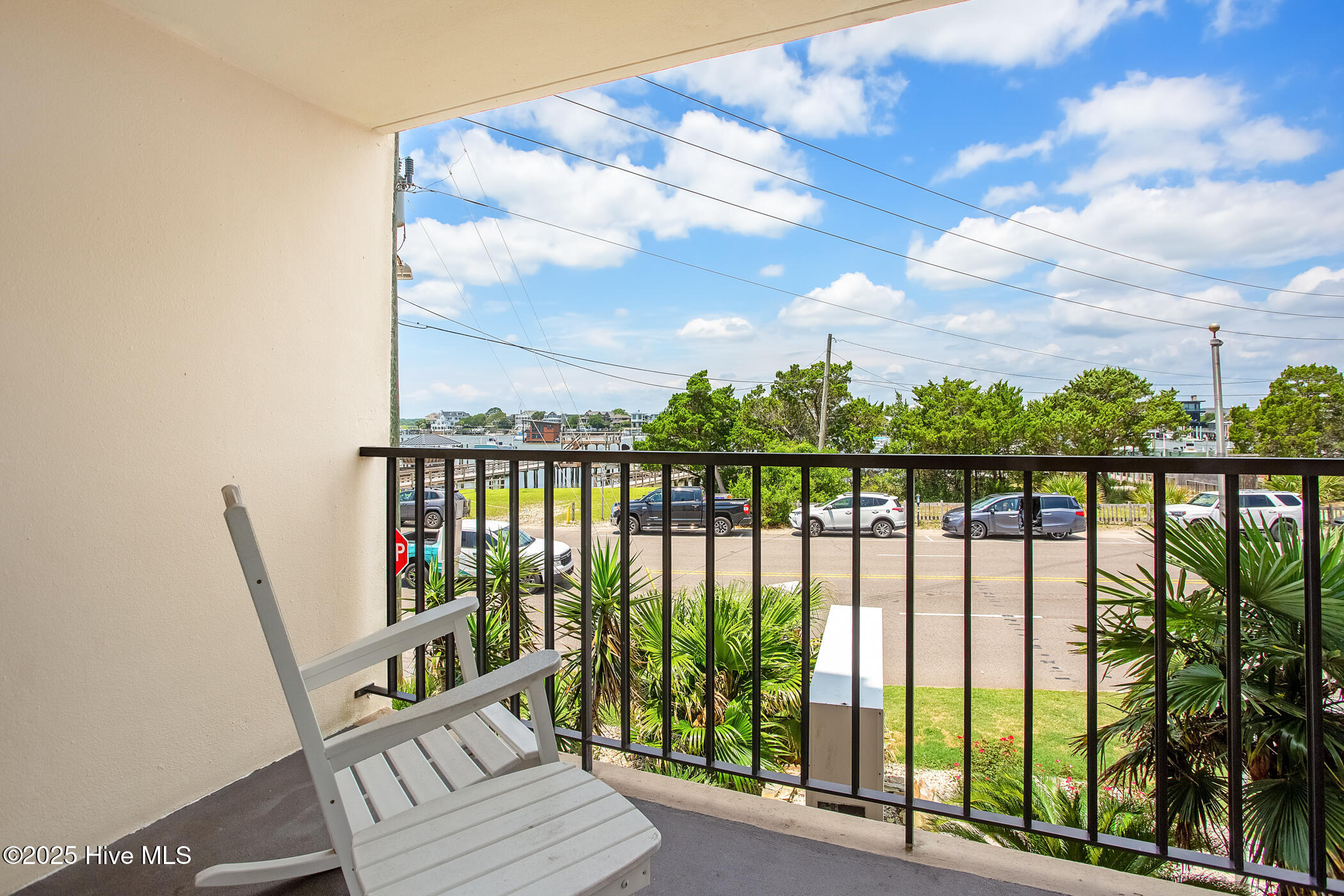 104 S Lumina Avenue Unit 103