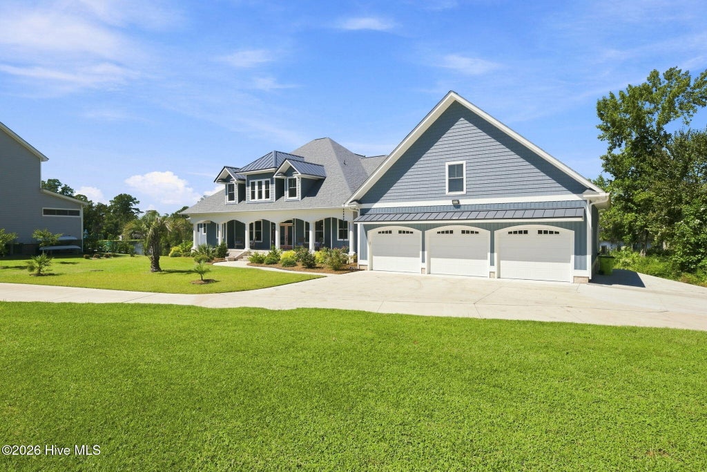 Photo of 248 Highwood Lane, New Bern, NC 28562 (MLS # 100595080)