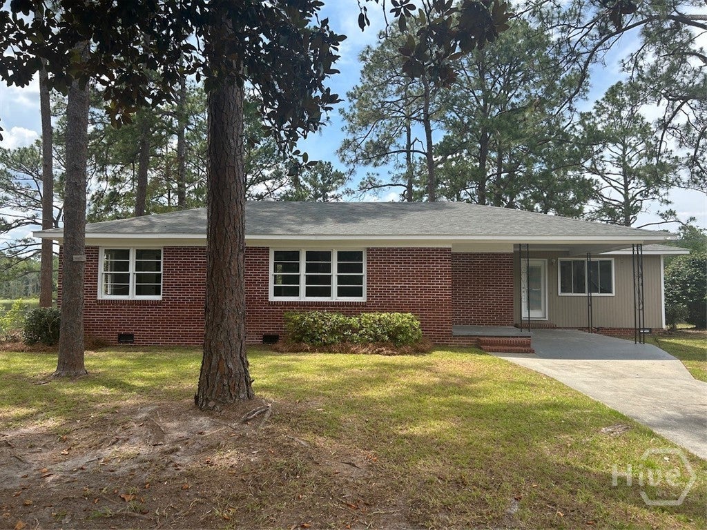 Photo of 843 Prosperity Drive, Swainsboro, GA 30401 (MLS # SA357950)