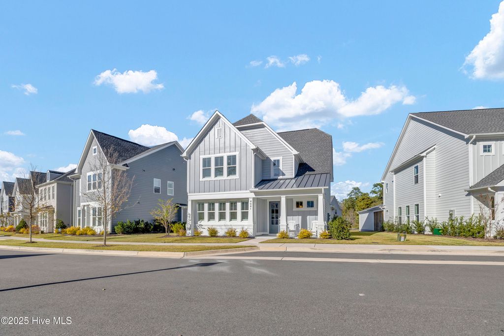 Photo of 4041 Watersail Drive, Wilmington, NC 28409 (MLS # 100541296)