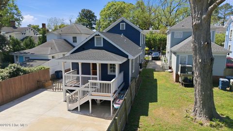 Tiny photo for 412 E 2nd Street, Washington, NC 27889 (MLS # 100562433)