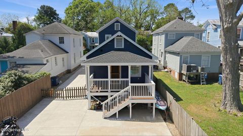 Tiny photo for 412 E 2nd Street, Washington, NC 27889 (MLS # 100562433)