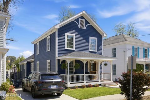 Tiny photo for 412 E 2nd Street, Washington, NC 27889 (MLS # 100562433)