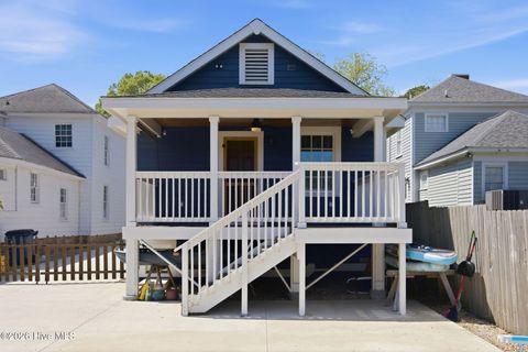 Tiny photo for 412 E 2nd Street, Washington, NC 27889 (MLS # 100562433)