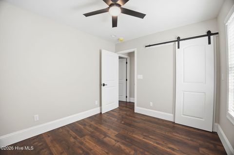 Tiny photo for 412 E 2nd Street, Washington, NC 27889 (MLS # 100562433)