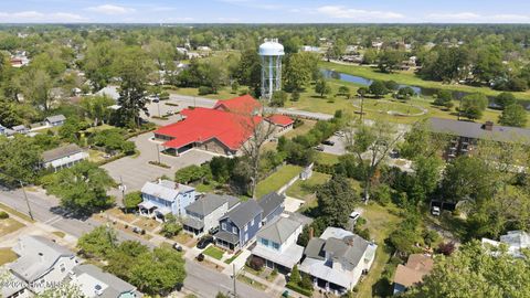 Tiny photo for 412 E 2nd Street, Washington, NC 27889 (MLS # 100562433)