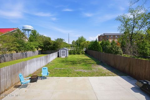 Tiny photo for 412 E 2nd Street, Washington, NC 27889 (MLS # 100562433)
