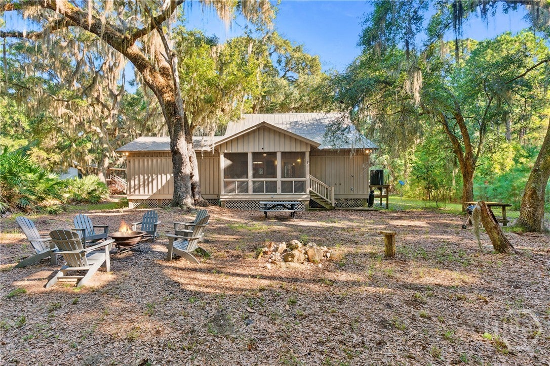 1306 Walker Road
