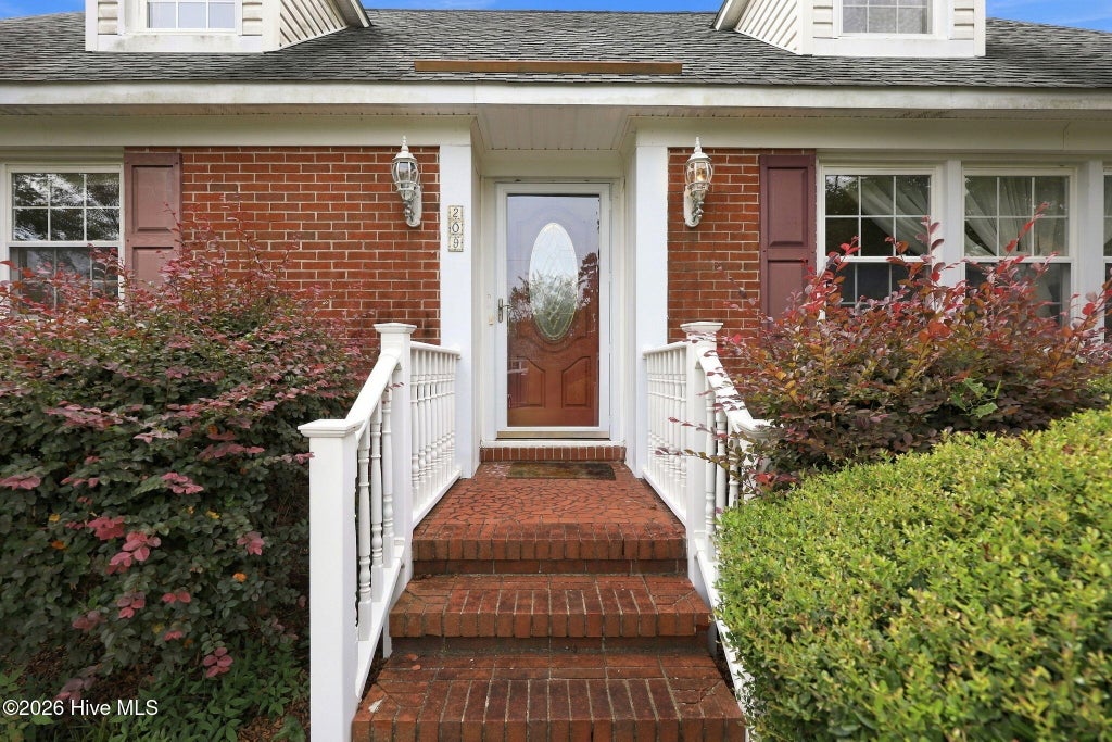 Photo of 209 Deborah Place, Jacksonville, NC 28540 (MLS # 100609897)