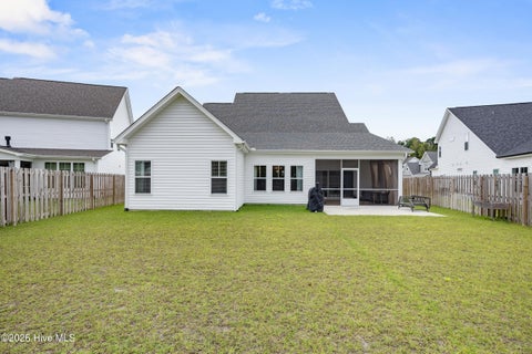 Tiny photo for 424 Northern Pintail Place, Hampstead, NC 28443 (MLS # 100606694)