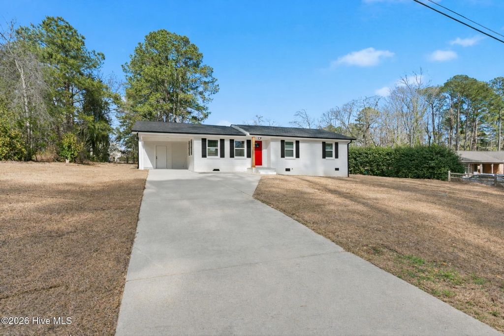 Photo of 1707 Pine Street, Rockingham, NC 28379 (MLS # 100578438)