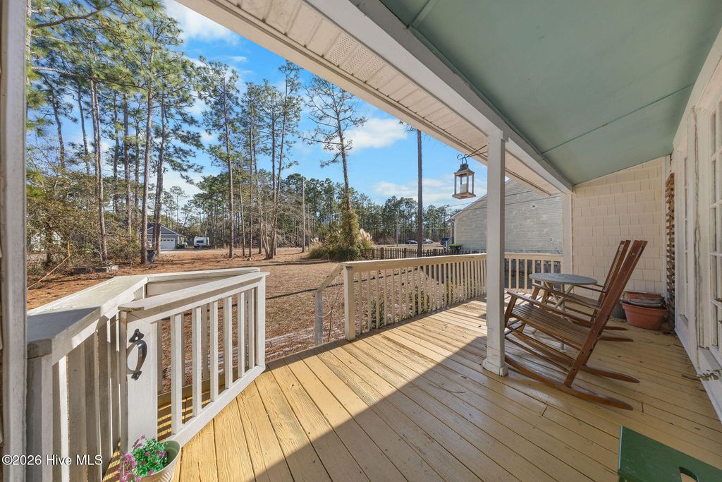 Photo of 731 Edgewood Road, Southport, NC 28461 (MLS # 100555038)