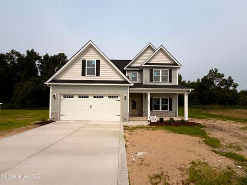 Homes For Sale - 3750 Chatsworth Drive<br/> La Grange, NC 28551