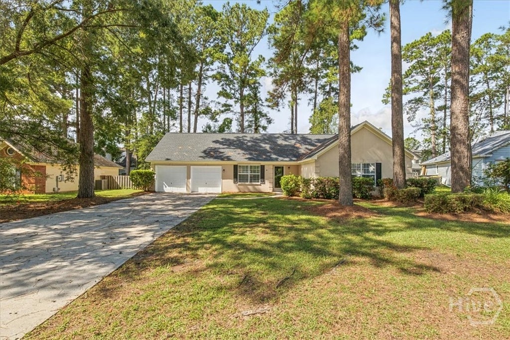Photo of 172 Parkside Drive, Richmond Hill, GA 31324 (MLS # SA360128)