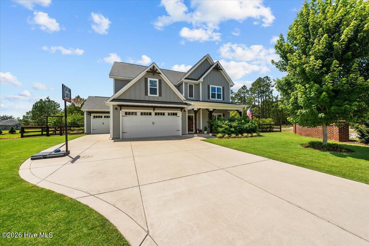 100 Amelia Drive