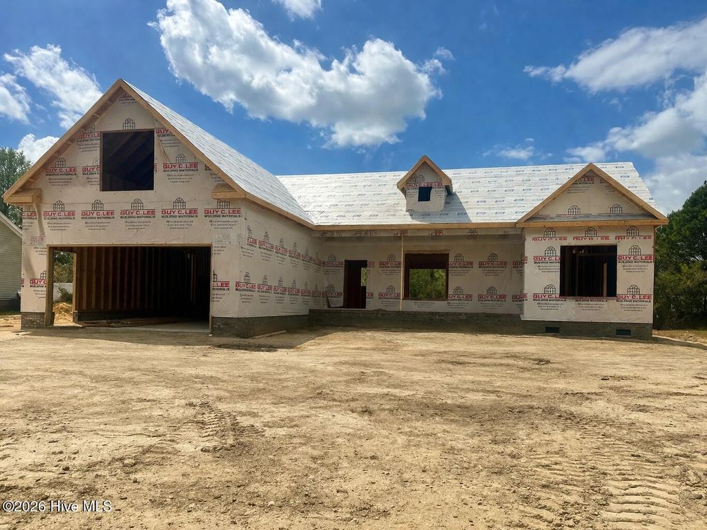 Photo of 141 Laura Drive, New Bern, NC 28562 (MLS # 100564587)