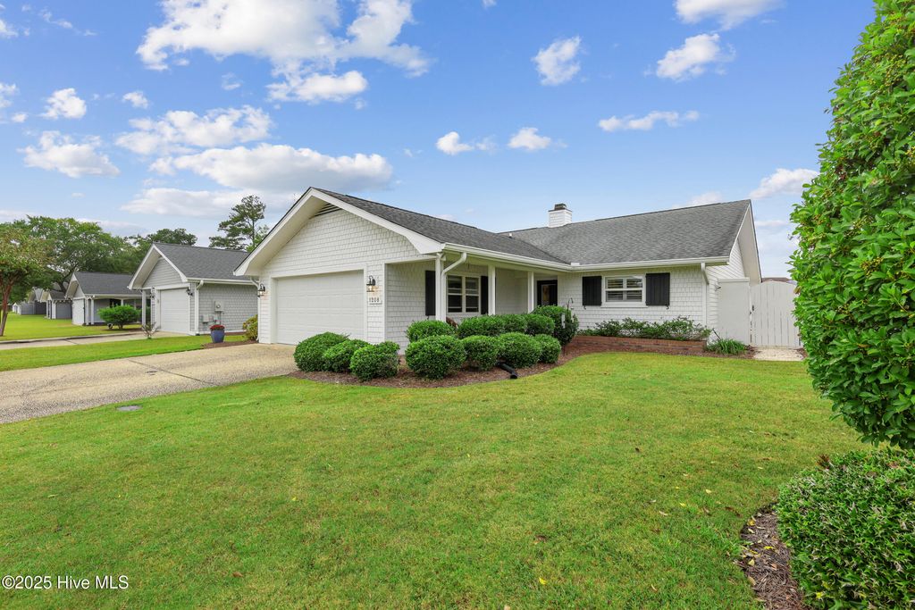 Photo of 1208 Clipper Lane, Wilmington, NC 28405 (MLS # 100536541)