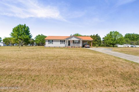 Photo of 110 Crown Court, Rockingham, NC 28379 (MLS # 100567648)