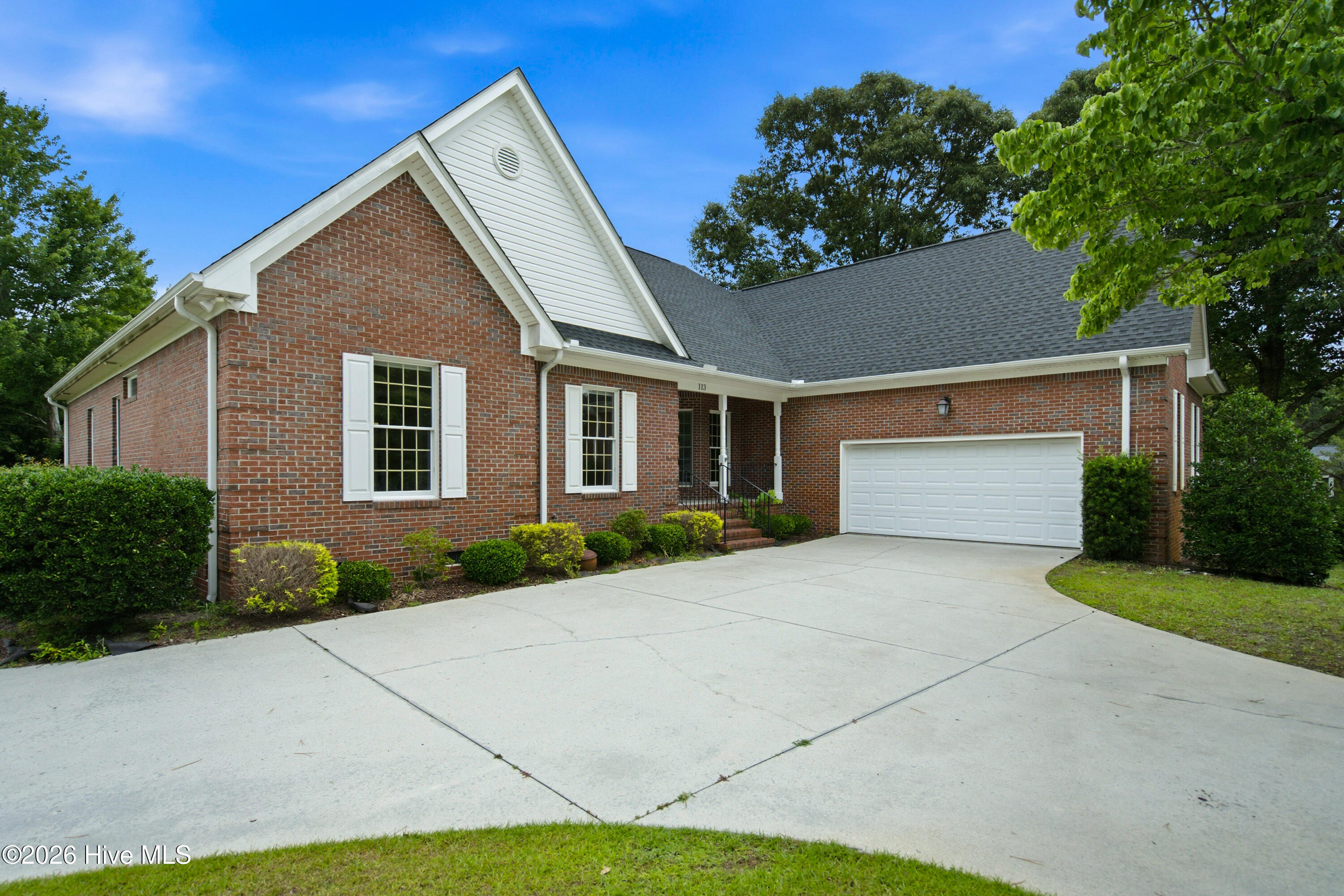 113 Golf Terrace Drive