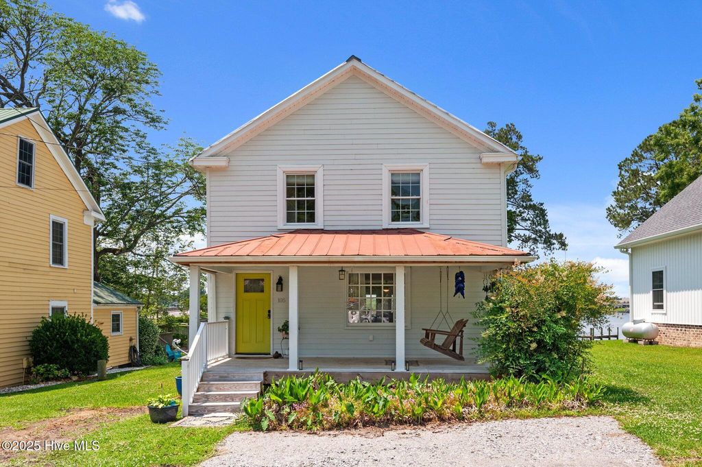 Photo of 105 N Main Street, Bath, NC 27808 (MLS # 100507967)